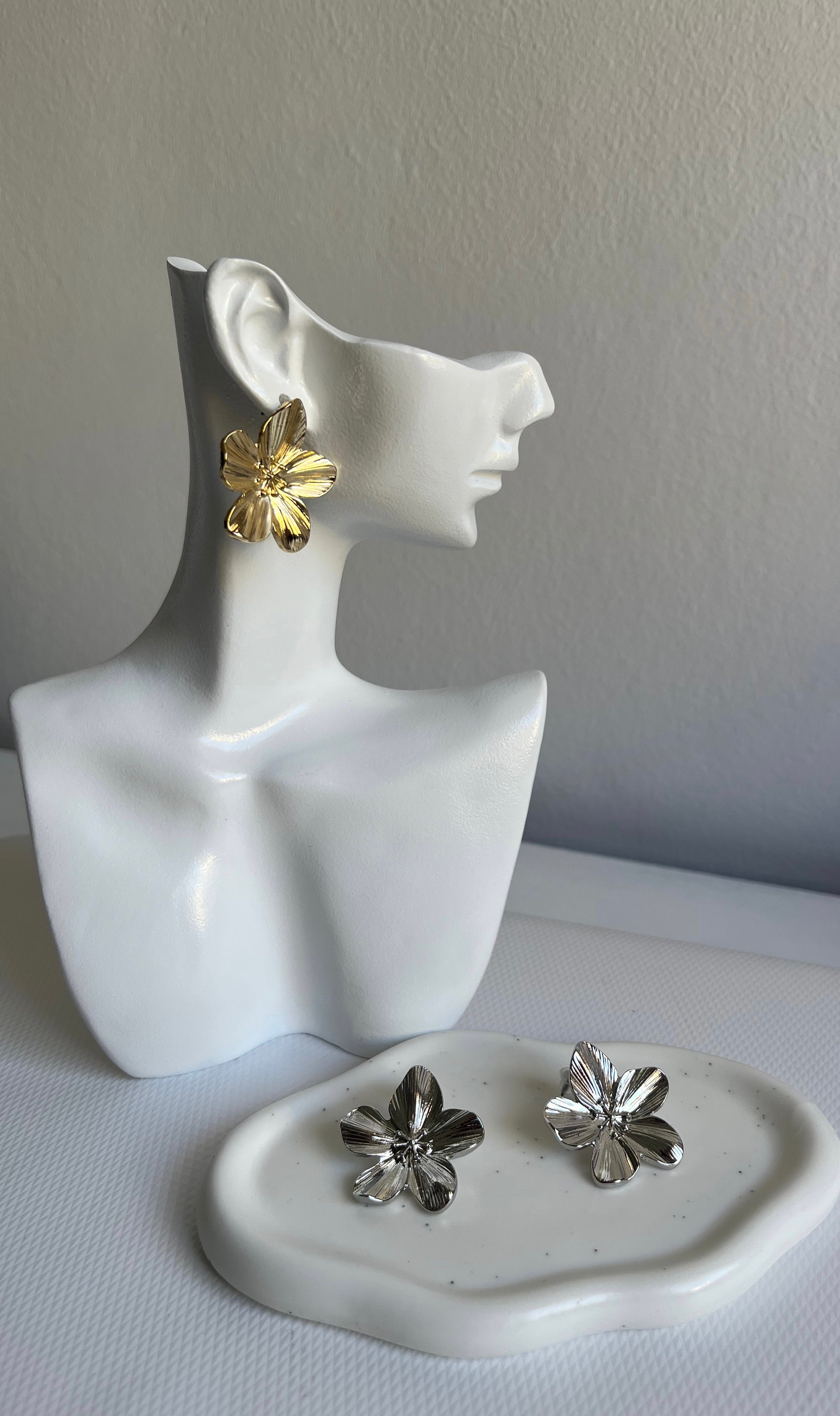 Pack Pendientes Flor Dorado + Plata
