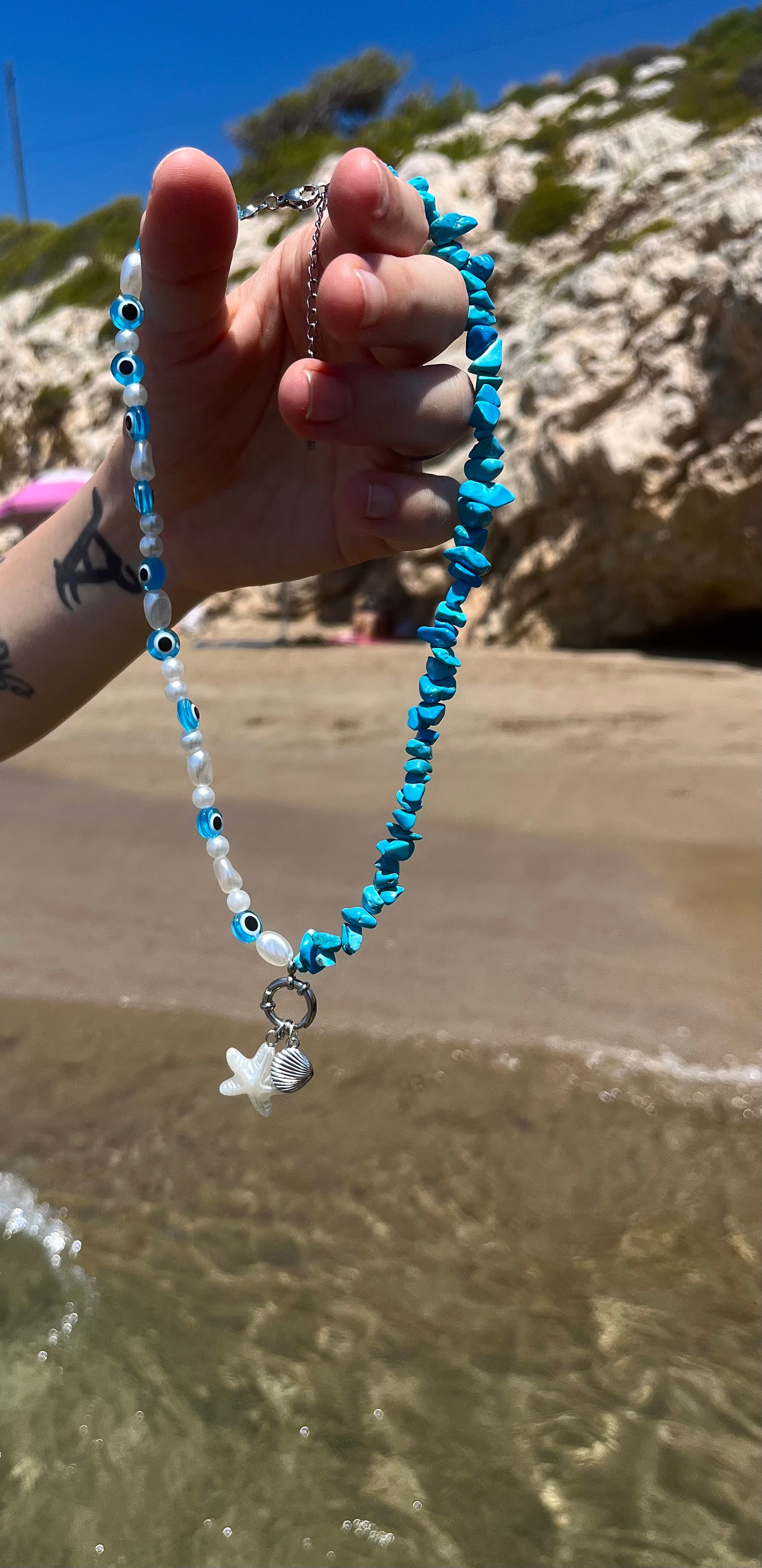 Collar Antipaxos