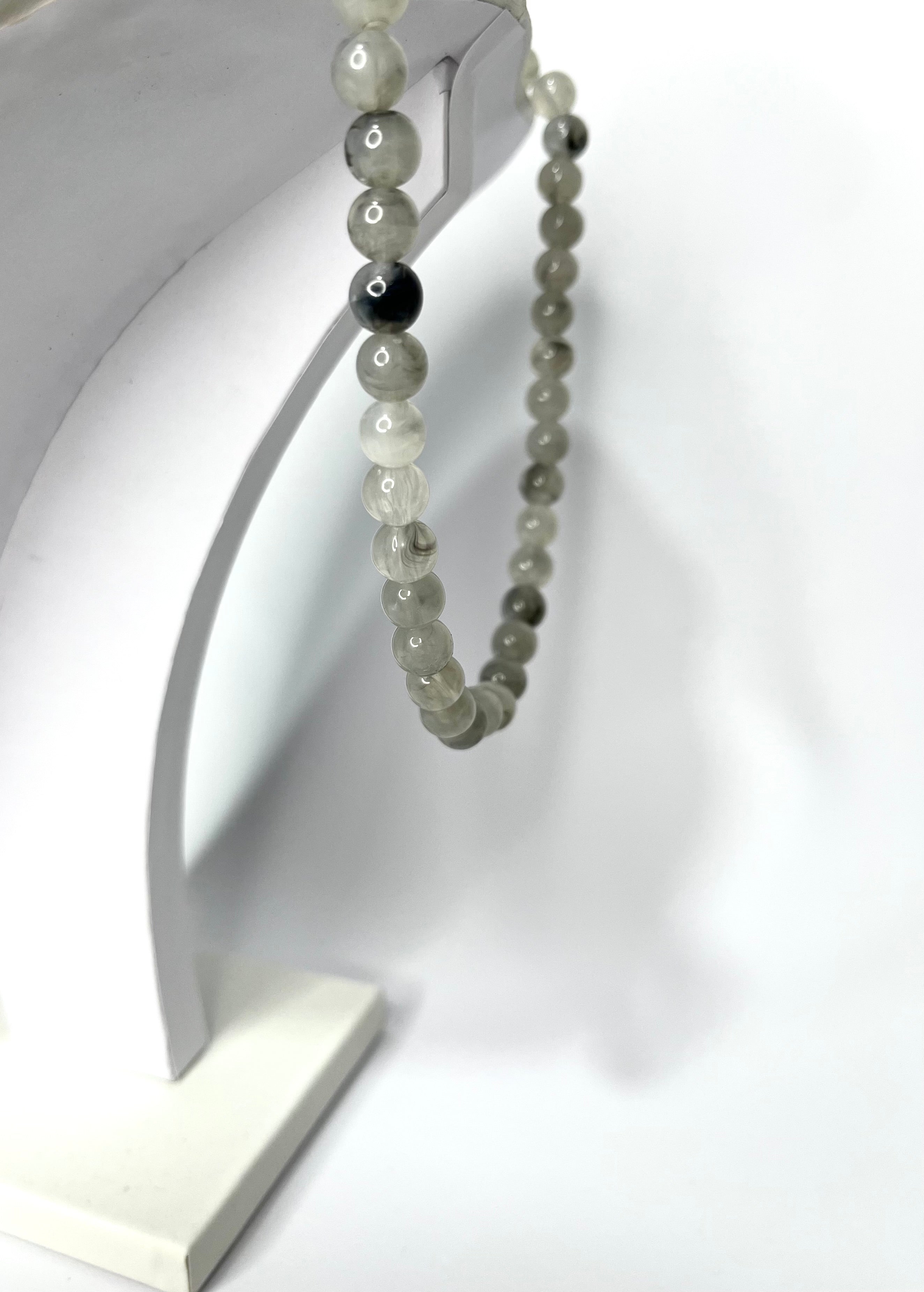 Collar ojo de gato gris y Medalla Texturada