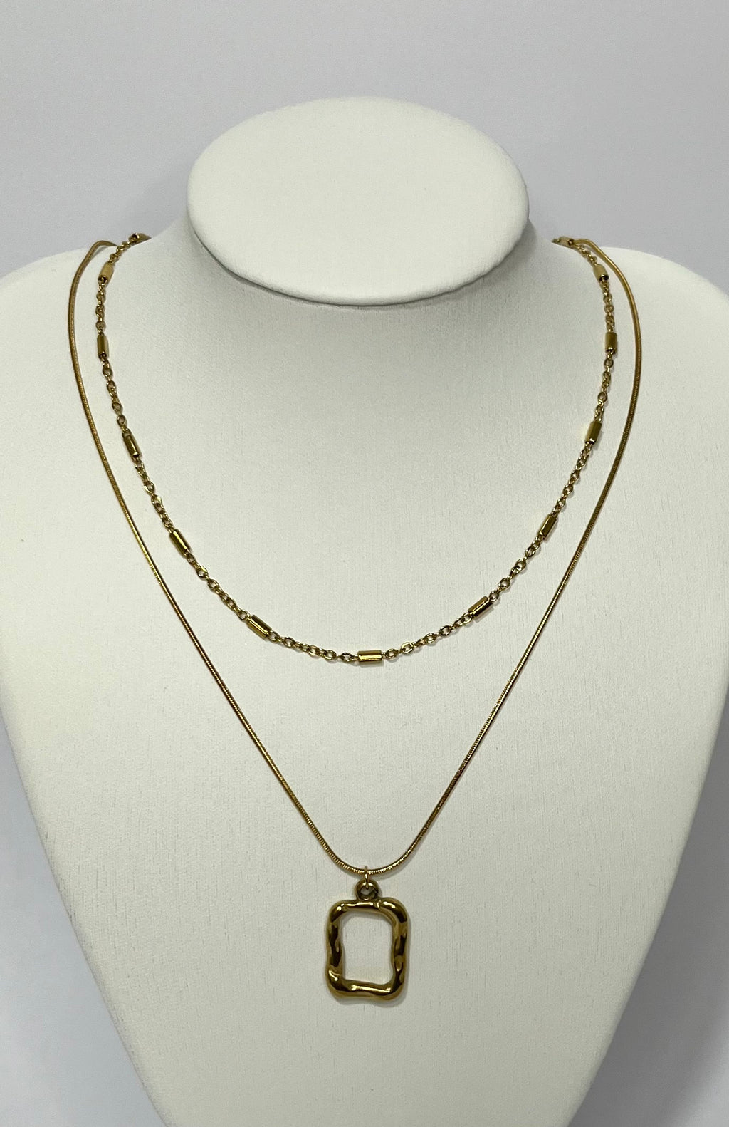 Collar versátil y delicado