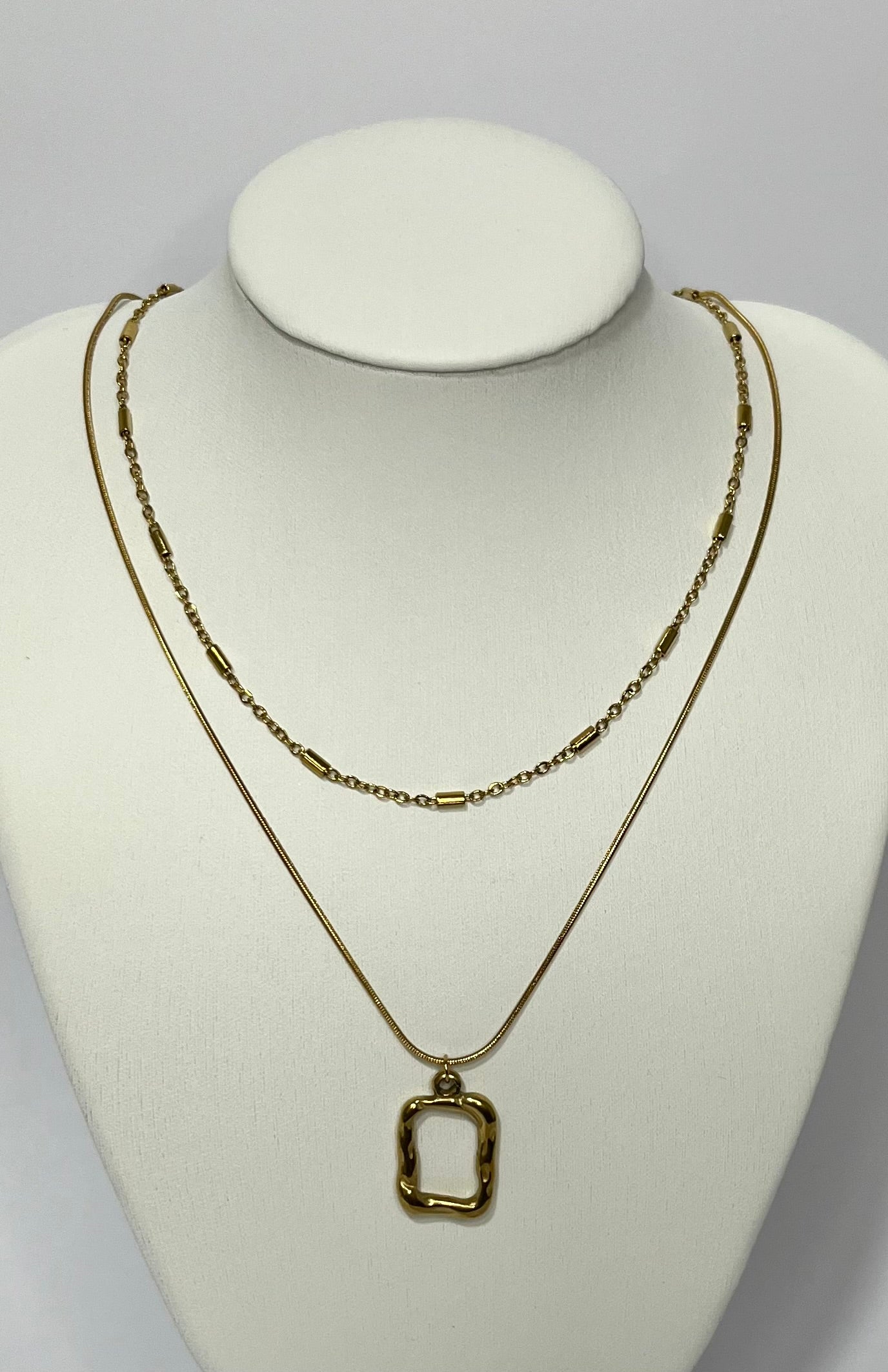 Collar versátil y delicado