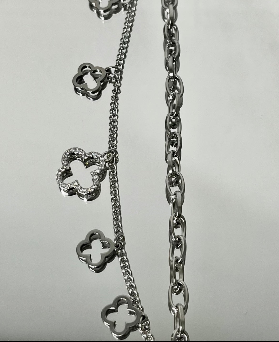 Pulsera trébol Minimal