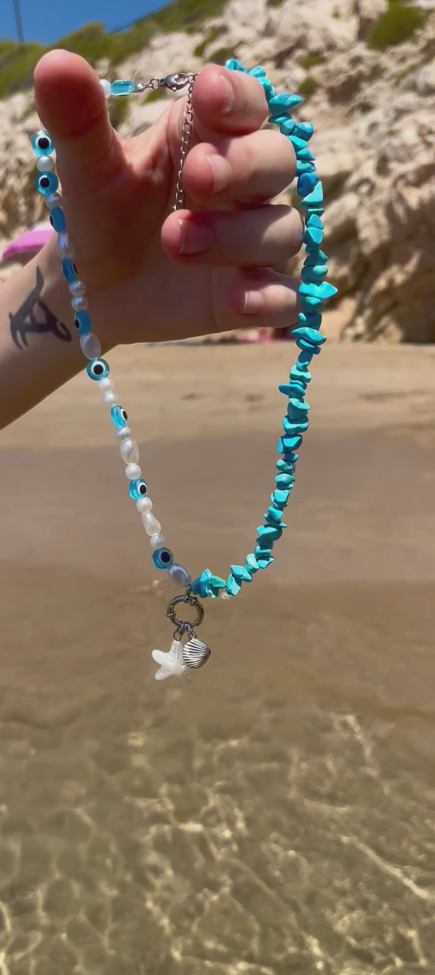Collar Antipaxos